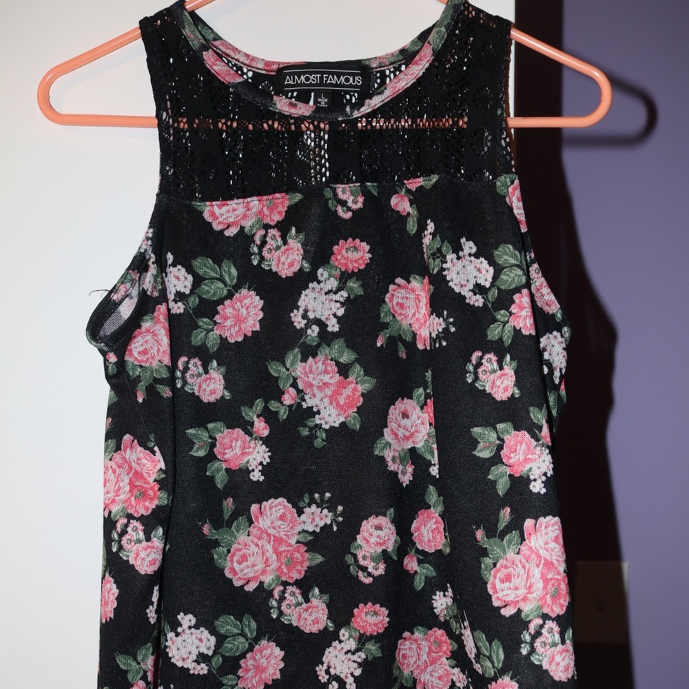 Cropped tank top